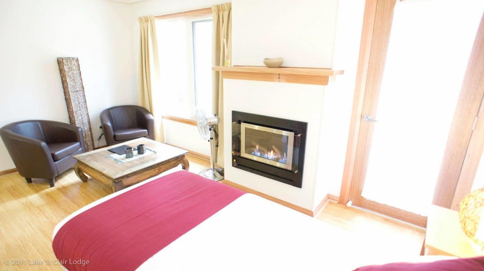 Lake St Clair Lodge Экстерьер фото